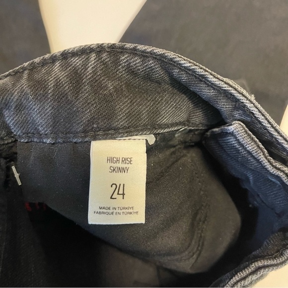 BDG Jeans Skinny High Waisted Size 24 Black New With Tags - Picture 11 of 11